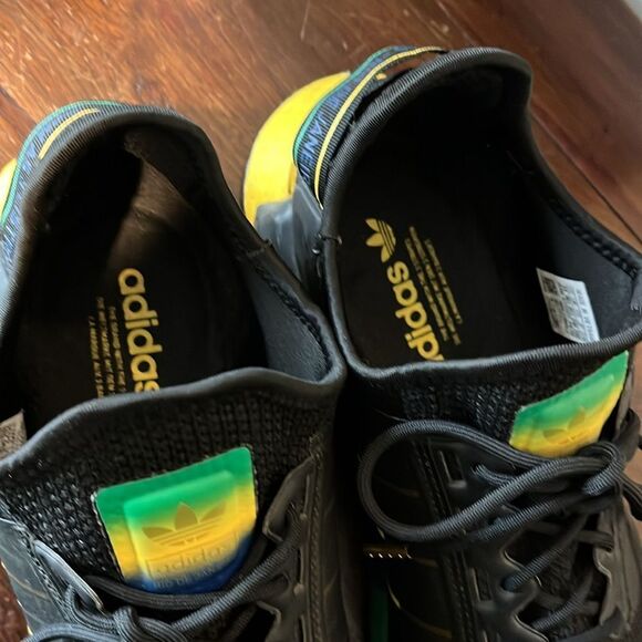 Adidas NMD R1 V2 Rio De Janeiro Brazil Black FY1255 Men's US 11 Running Shoes - Picture 4 of 8